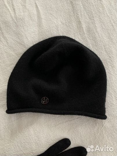 Комплект шапка и перчатки armani оригинал