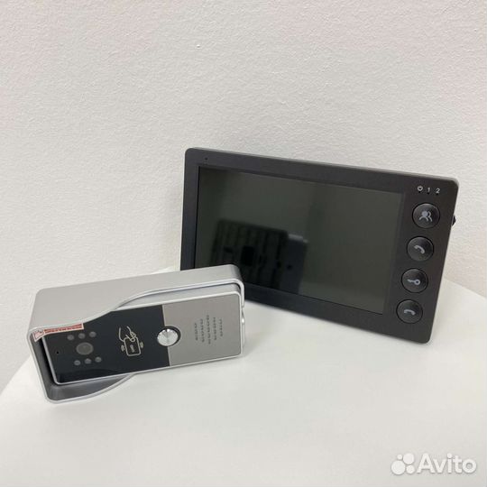 Видеодомофон Indomita