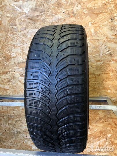 Bridgestone Blizzak Spike-01 205/55 R16
