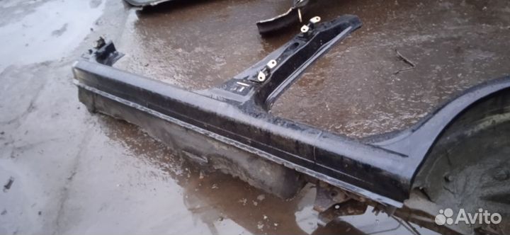 Порог левый Ниссан