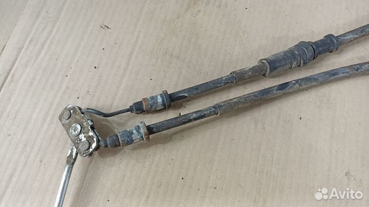 Трос ручника левый правый Шевроле Лачетти