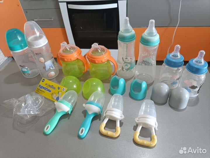 Бутылочки, поильники, ниблеры