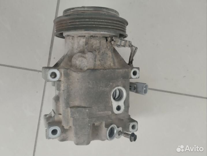 Компрессор кондиционера toyota corolla CDE120 2004