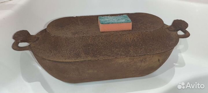 Казан старинный чугунный утятница