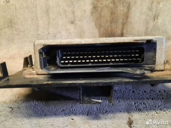 Блок управления двигателем Ваз 2110