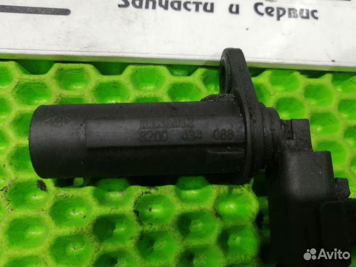 Датчик положения коленвала 1.5L DCI K9K Renault