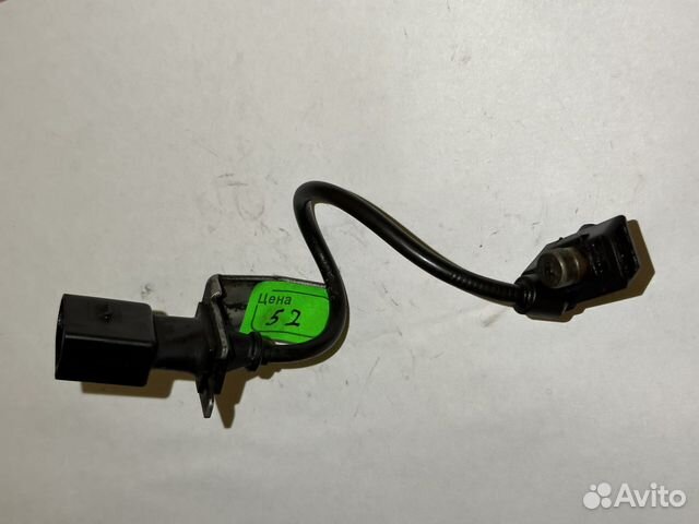 Датчик положения коленвала BMW E83 0281002477