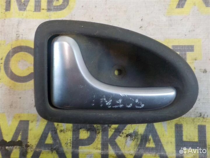 Ручка двери внутренняя левая Renault Scenic I 199