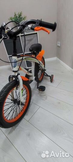 Детский велосипед 16