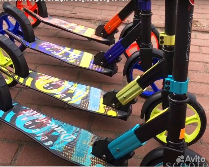 Самокат Degree 200. Новый