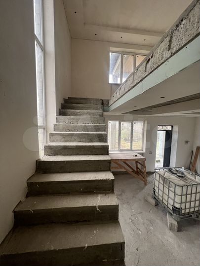 Дом 230 м² на участке 8 сот.