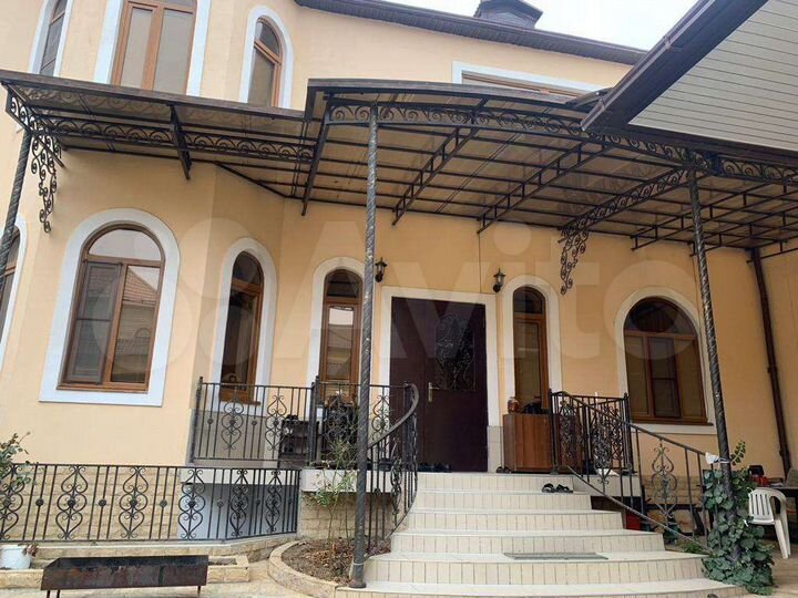 Дом 217 м² на участке 4,17 га