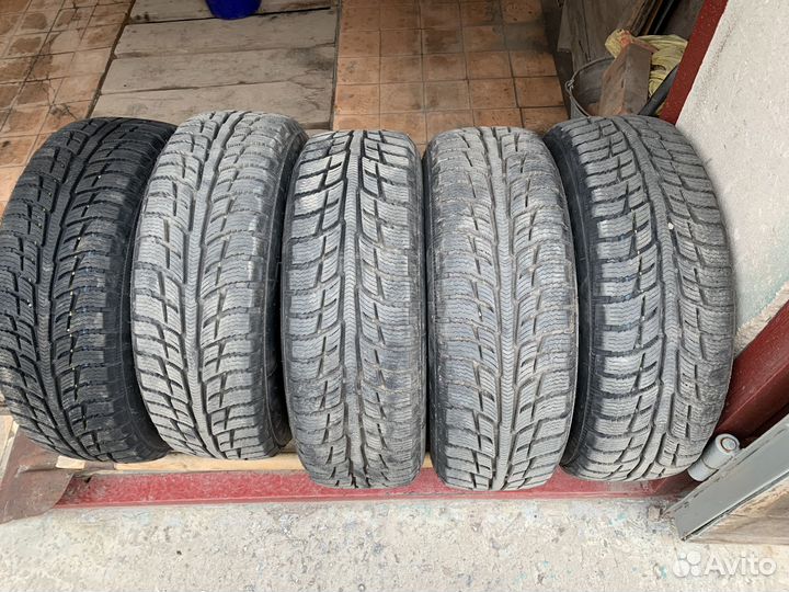 Bfgoodrich Winter T/A KSI 215/65 R16 98T