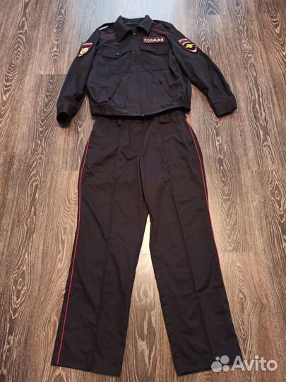 Полицейская форма женская