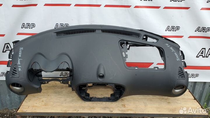 Торпедо Nissan Juke F15 2010-2019