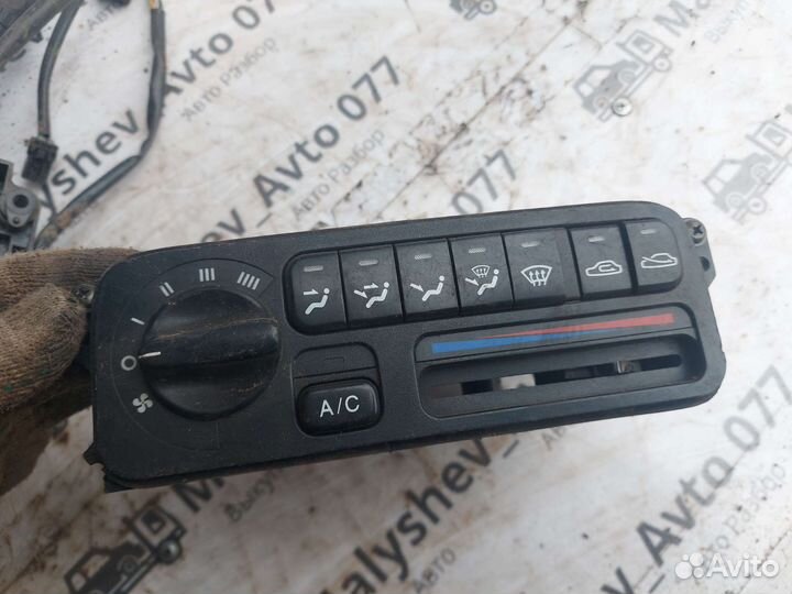 Блок управления печкой Hyundai Sonata 2-3