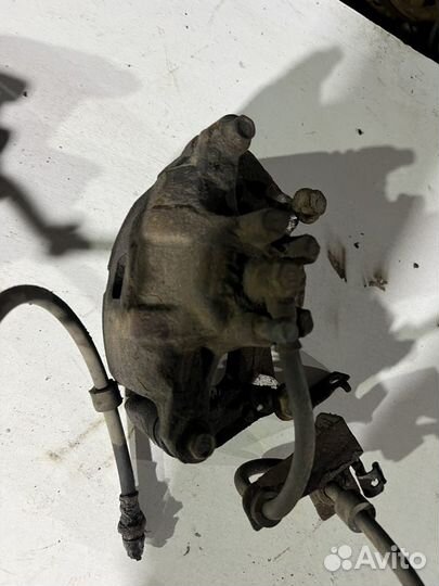 Mitsubishi lancer 10 супорт Передний