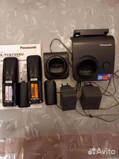 Цифровой телефон Panasonic