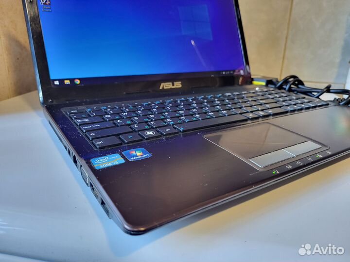 Ноутбук asus k53e