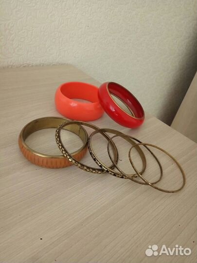 Браслеты в дар