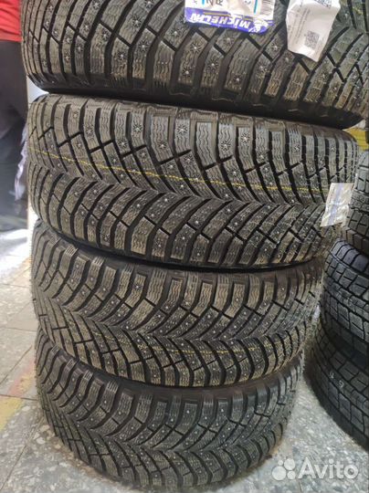 Michelin X-Ice North 4 SUV 305/40 R20 и 275/45 R20
