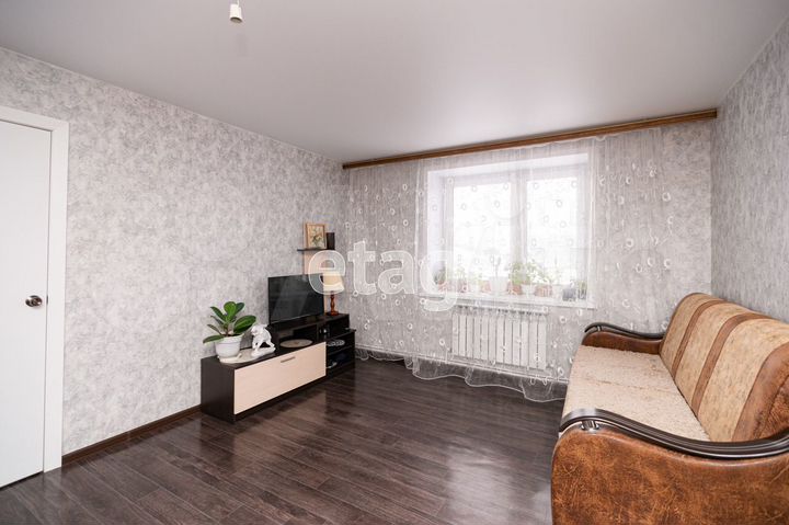 2-к. квартира, 50,8 м², 2/5 эт.