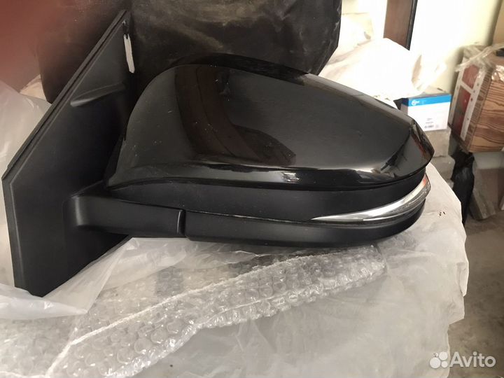 Зеркало toyota rav4 2019