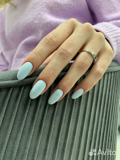 Маникюр и педикюр гель лак