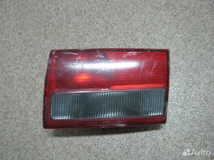 Фонарь задний внутренний правый для газ 31105