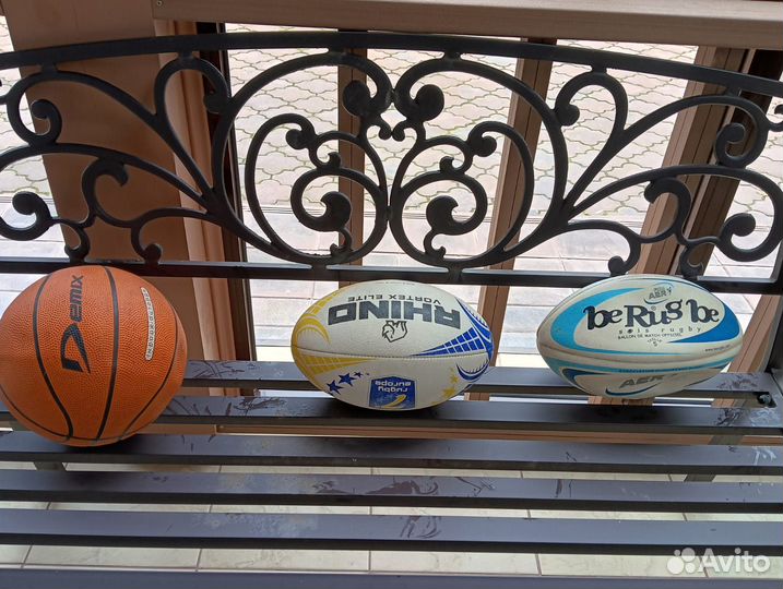 Спортивные мячи