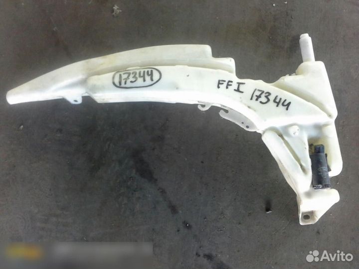 Бачок омывателя лобового стекла Ford Focus I 1998