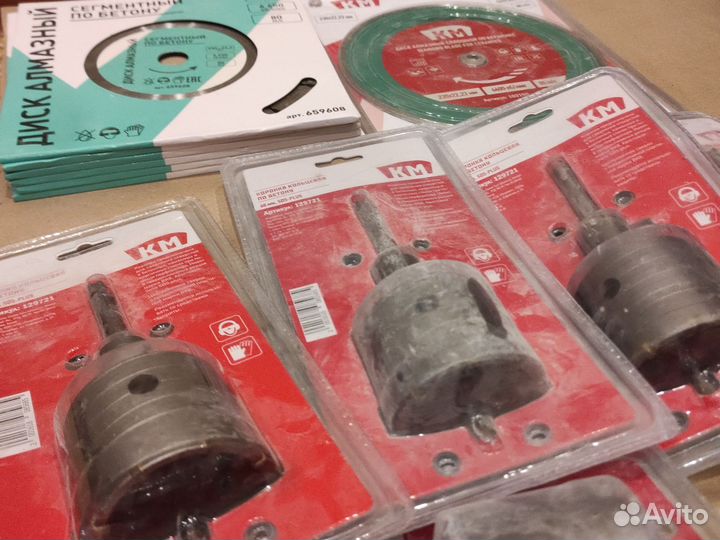 Коронки по бетону 68 мм, диски по бетону 230