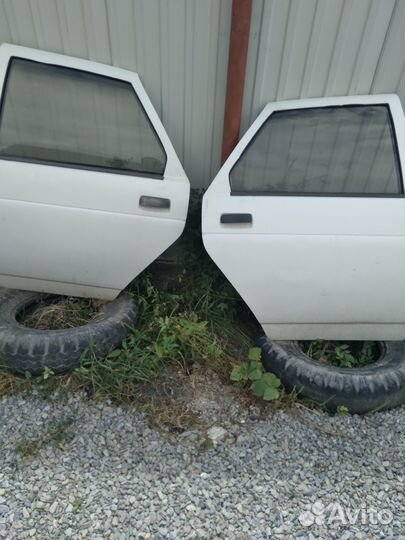 Двери на ваз 2110