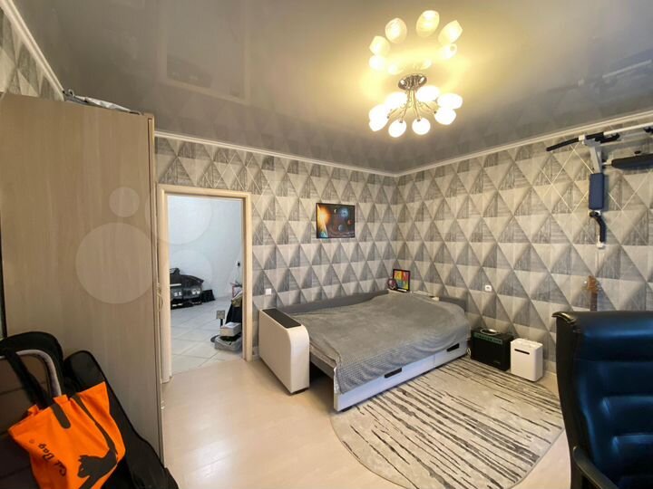 2-к. квартира, 60 м², 14/16 эт.