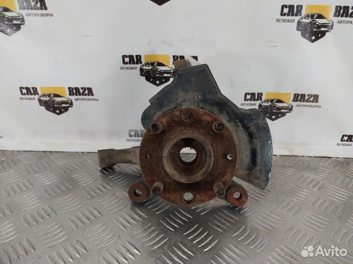 Кулак поворотный передний левый L