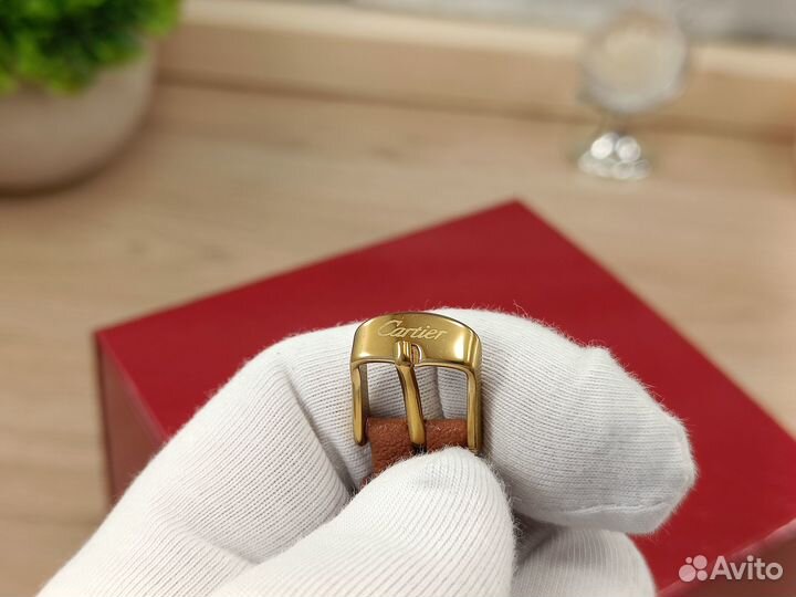 Часы Cartier женские