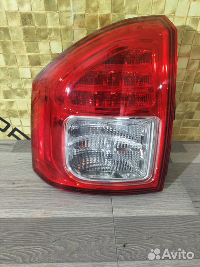 Ориг Фонарь задний левый Jeep Compass 10-13 г LED