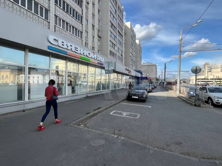 Помещение 300 кв.м. на Татарстана