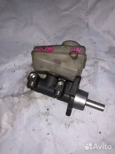 Цилиндр тормозной главный Renault Logan (2004-2015