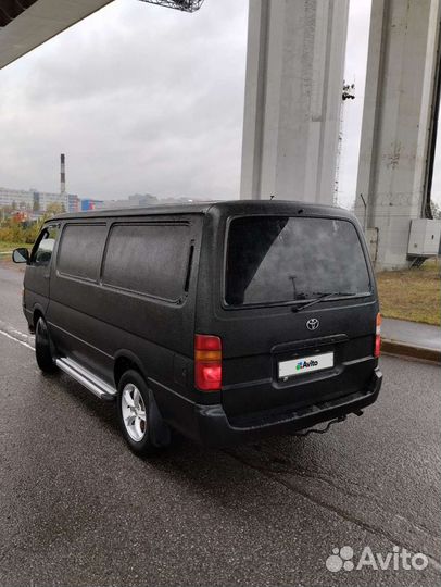 Toyota Hiace 2.4 МТ, 2002, 294 000 км