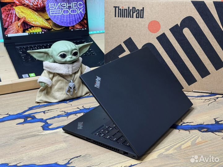 Lenovo Thinkpad P14s Gen 2 Ryzen7 PRO 5850U