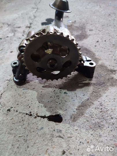 Насос масляный Шкода Октавия тур А4