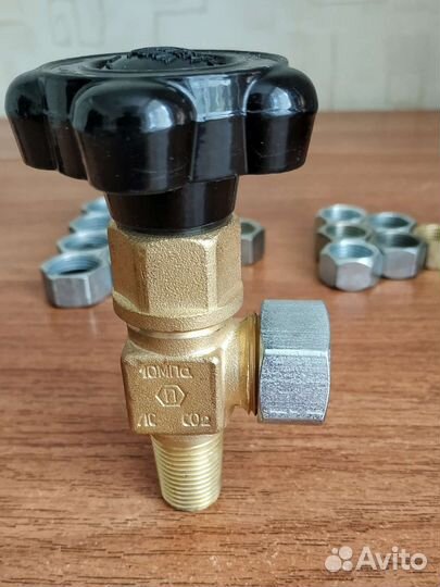 Заглушка на вентиль баллона