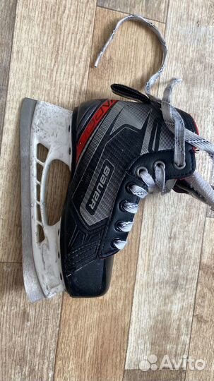 Детские вратарские коньки bauer vapor eur 31