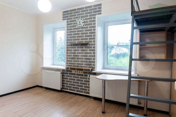 Дом 50 м² на участке 8 сот.