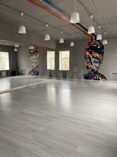 Здание, 1291 м²