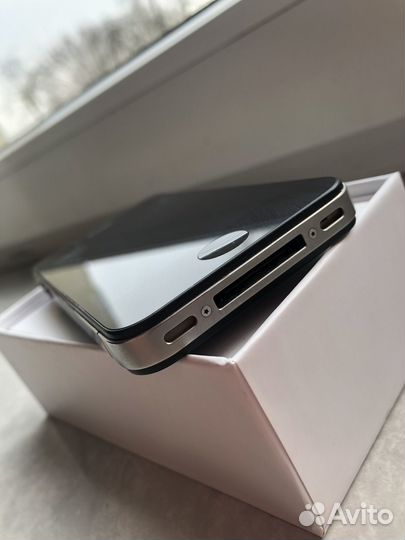 iPhone 4, 16 ГБ