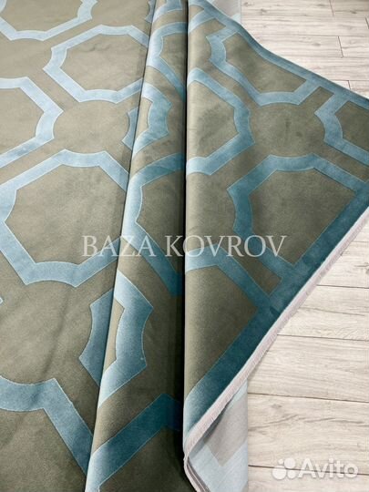 Ковер новый