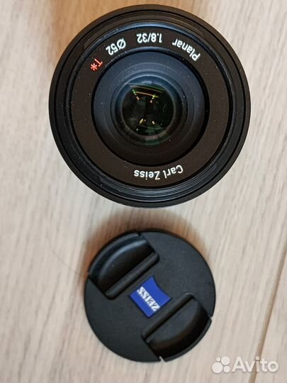 Carl Zeiss Touit 32mm F/1.8 fujifilm x-mount