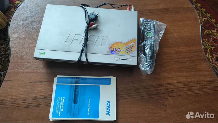 DVD плеер BBK DV314SI